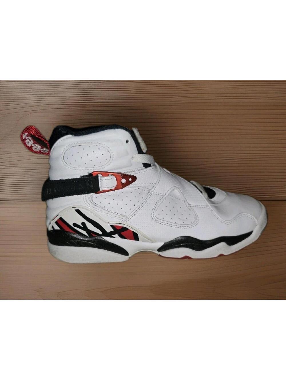 Size 4.5Y/6W - Jordan 8 Retro Alternate (GS) *